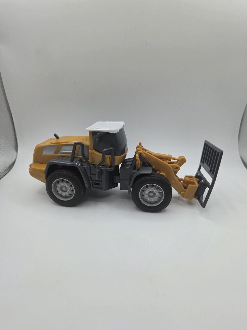 Iplay ILearn Construction Site Toy Forklift Truck Yellow Plastic Kids Toy
